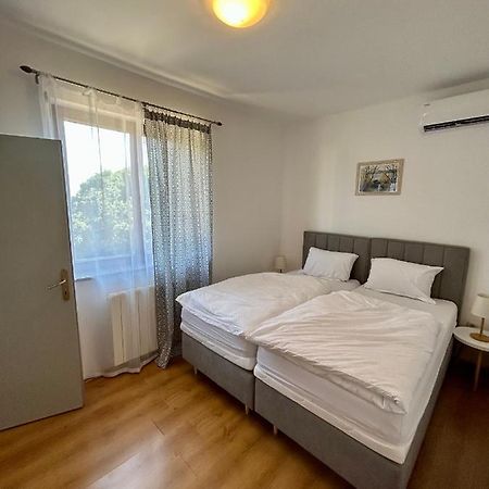 Apartman Mara2 Kanfanar Exterior foto